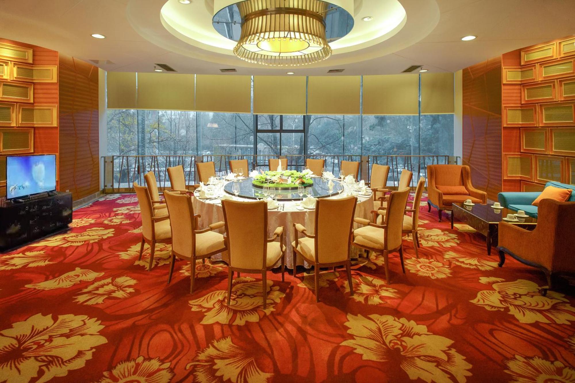 Holiday Inn Chengdu Century City-Westtower Buitenkant foto